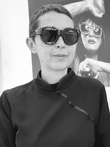 Stefania Savarese - Savarese Ottica Occhiali Brindisi
